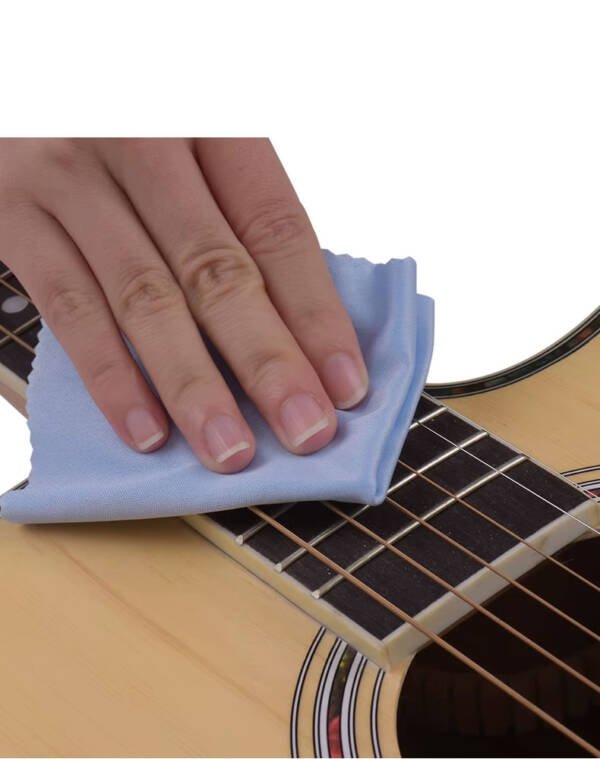 Paño de microfibra Halios para limpieza externa de instrumentos saxofon - Imagen 4
